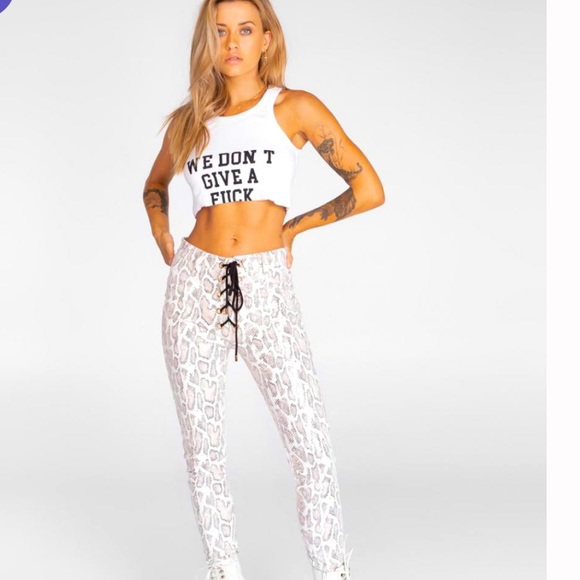 🎸🐍NWOT SEXY Hailey White Snake Pants By Jagger & Stone Sz2🐍🎸 - Picture 1 of 7